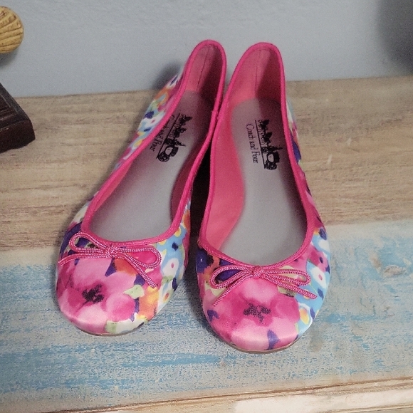 Coach And Four Sz8.5 poppy Colorful Floral Ballet Flats with Pink Trim - Picture 1 of 8